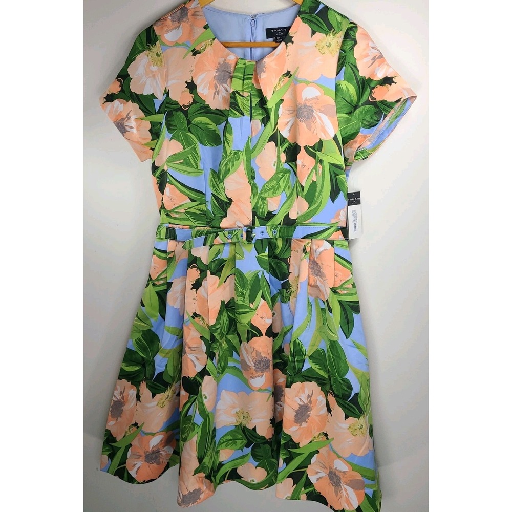 Tahari Womens Fit & Flare Dress Size 12P Peach Magnolia Floral Print Belted $169